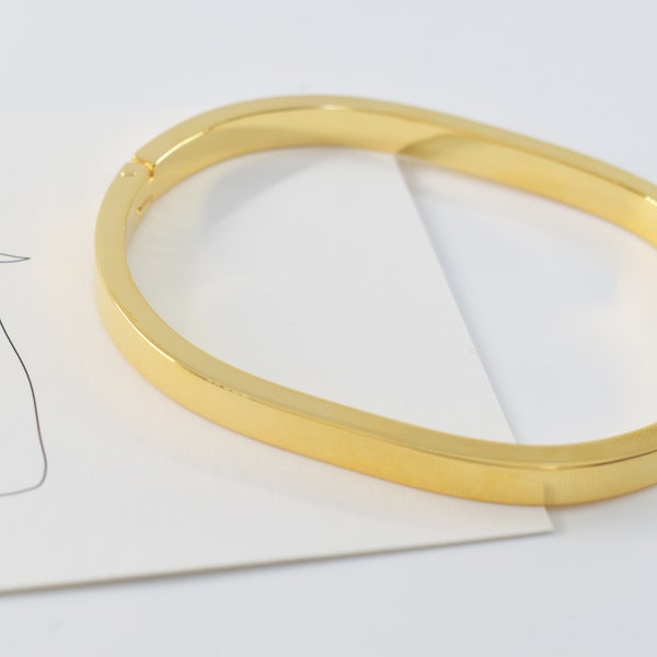 Oval bangle, BG-18G, 1pc, 16K gold plated brass, Inner 48x60mm, 5mm wide, 3mm thick, Enhanced gold plating