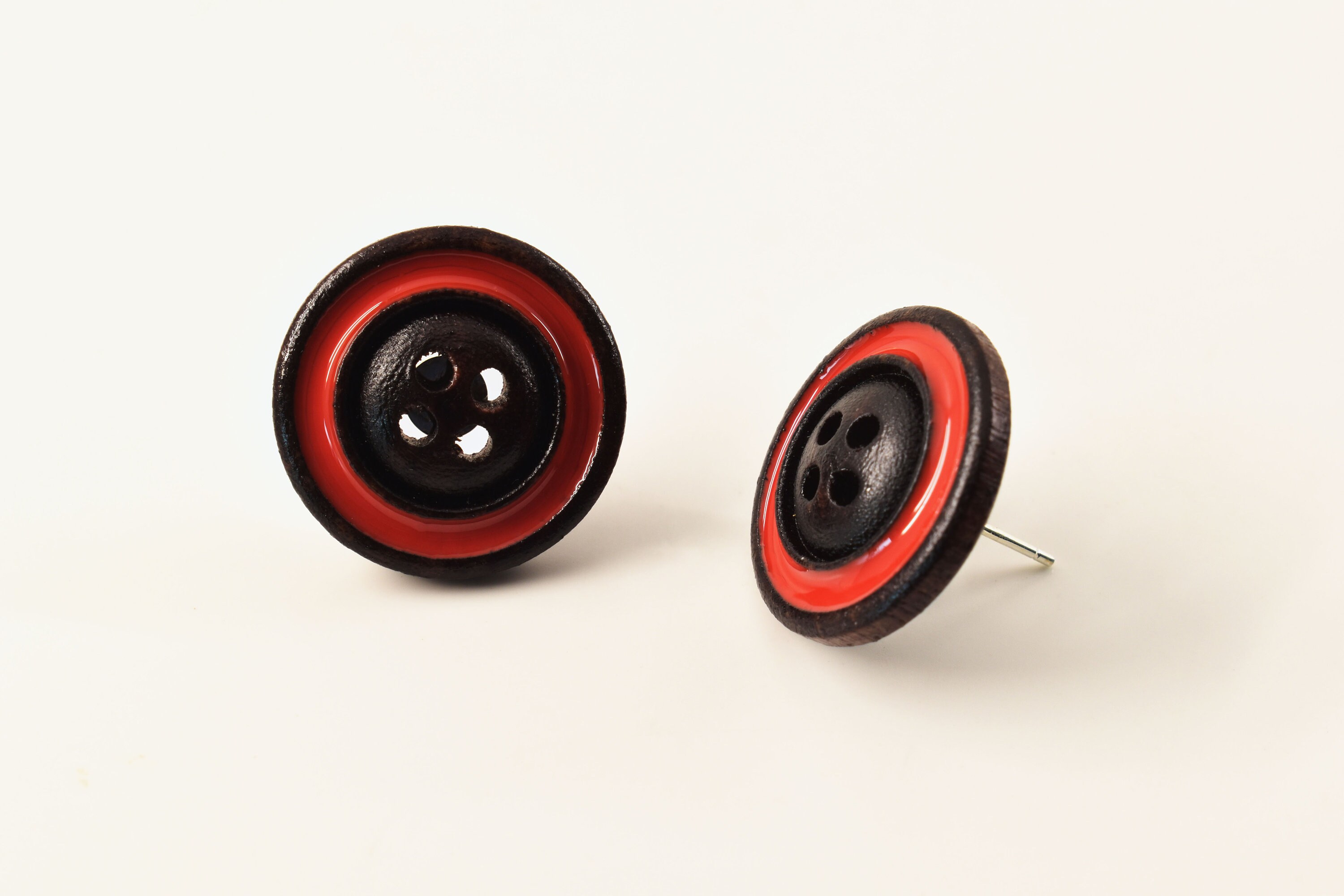 Button earrings, BE-DKR, 2pcs, Enamel wood button earrings, Outer 20mm, 925 silver post