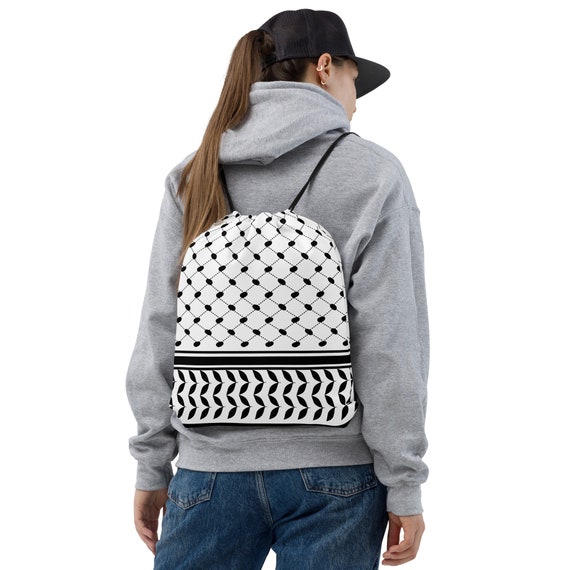 Palestinian Kufiya Drawstring bag, everyday bag, drawstring closure, traditional Palestinian pattern