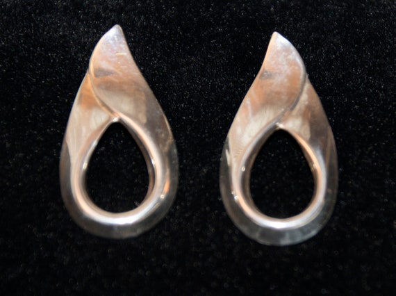 Vintage Silver (unmarked) earrings - image 2