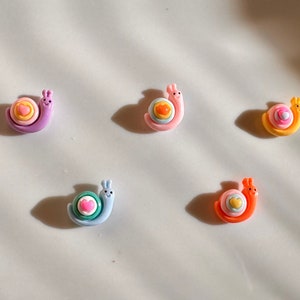 Love snail fridge magnets Resin magnet Refrigerator magnet Locker magnet Home decor Kitchen decor Housewarming gift 3D magnets magnet set
