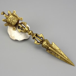 Brązowy Phurba/Wadżra Mahakala, tybetański sztylet/Brązowy buddyjski Dorje, ręcznie robiony, Wadżra, wykonany w Nepalu, Mahakala, tybetańskie rękodzieło