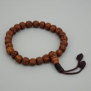 Rudraksa seed bracelet, Shiva tears seed Mala bracelet, Handmade rudraksha bracelets, Rudra bracelets made in Nepal.