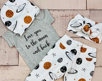 Gender Neutral Baby Coming Home Outfit, Going Home Outfit Neutral Newborn, Moon Stars Planet Pants Bodysuit Hat Bow