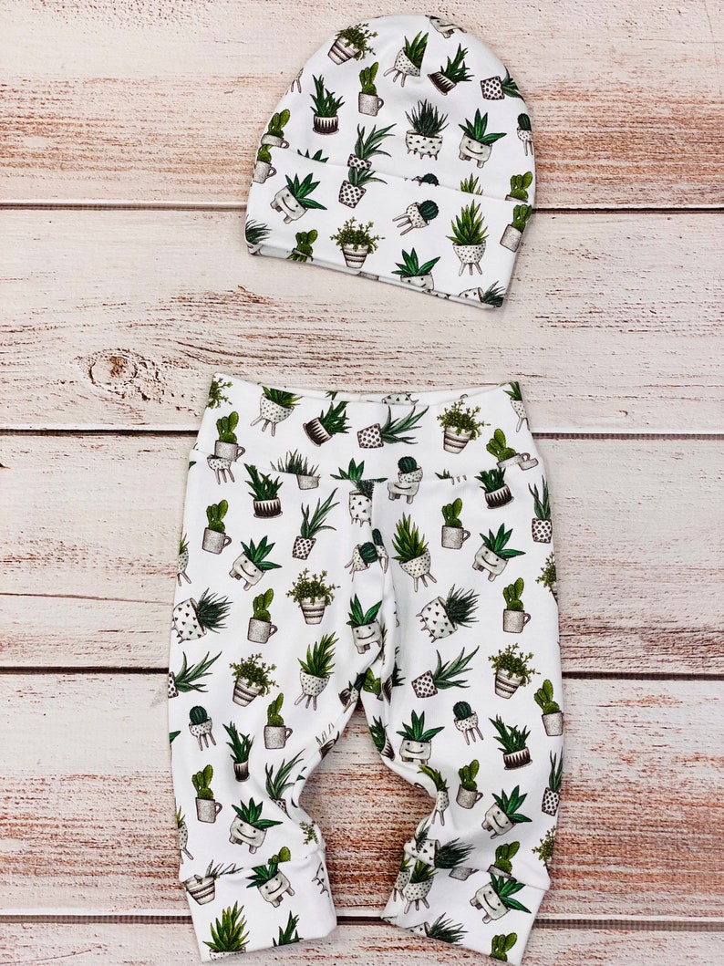 Gender Neutral Baby Coming Home Outfit Neutral Newborn Going Etsy