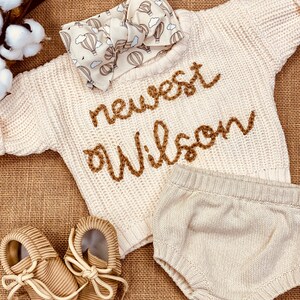 Gender Neutral Coming Home Outfit, Going Home Outfit Neutral Newborn, Embroidered Personalized Sweater, Bloomer Knit Shorts Boho Hat Bow Set With Head Wrap