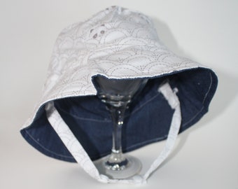 Sombrero de cubo de verano reversible Correas ajustables hechas a mano Unisex Hidden Panda Blanco Neutro Denim