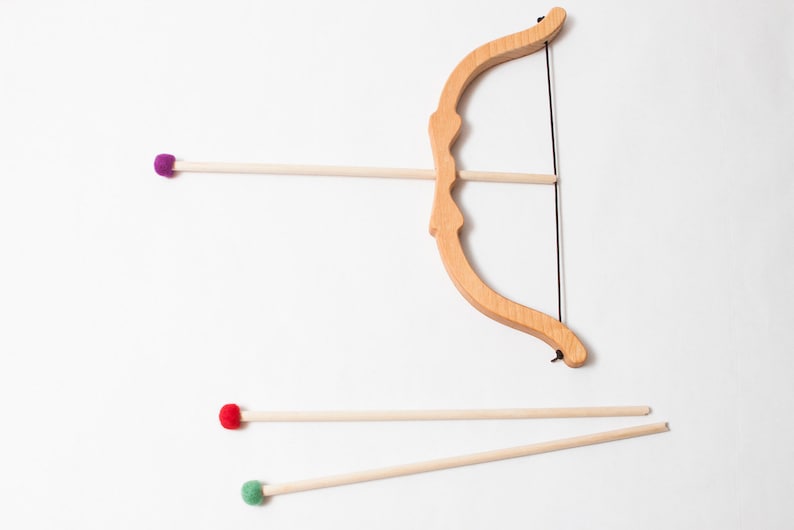 cheap toy bow and arrow set