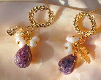 Gold crown of leaves fig fruit earrings, purple fig Czech drop earrings, fruit earrings, gift for her, custom earrings