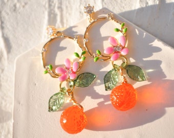 Boucles d'oreille or et orange en cristal, boucle clémentine, mandarine, couronne fleurs, bijou fruit, cadeau personnalisé, boucle AMALFI