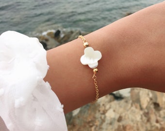 Gold  filled 18k bracelet with mother of pearl  Cleef clover, minimalist cloverleaf bracelet , birthstone bracelet, custom bracelet