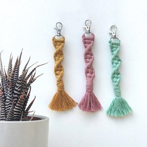 Macrame Spiral Keychain