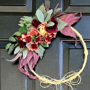 Minimalist Fall Wreath: Twine Hoop with Burgundy Ranunculus