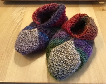 Children’s knitted slippers