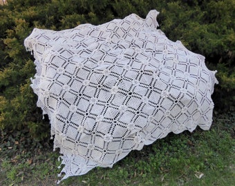 Large CROCHET BLANKET 210 x 190 cm hand-crocheted bedspread with tassels