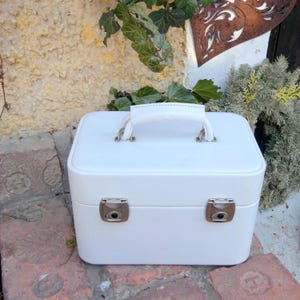 Coffret à bijoux vintage BEAUTYCASE en simili cuir blanc