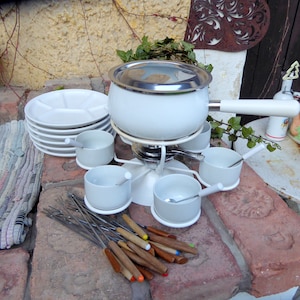 Vintage Service à Fondue en fonte. Ramequins. BODUM BY