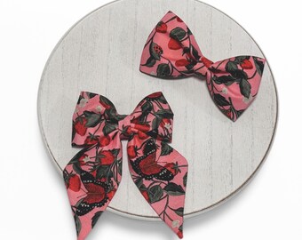 Strawberry Plants and Pink Butterfly Detachable Dog Bows
