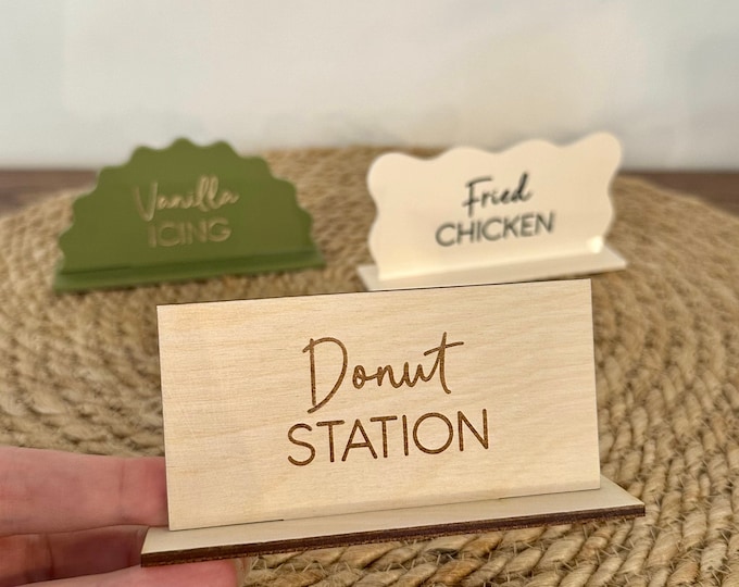 Buffet Food Name Sign, Food Table Tent Card, Food Tag, Cute Buffet Card, Food Label, Modern Buffet Signage, Acrylic Wedding Food Buffet Sign