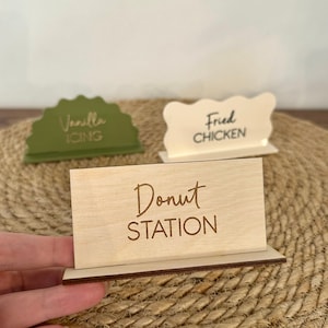 Buffet Food Name Sign, Food Table Tent Card, Food Tag, Cute Buffet Card, Food Label, Modern Buffet Signage, Acrylic Wedding Food Buffet Sign