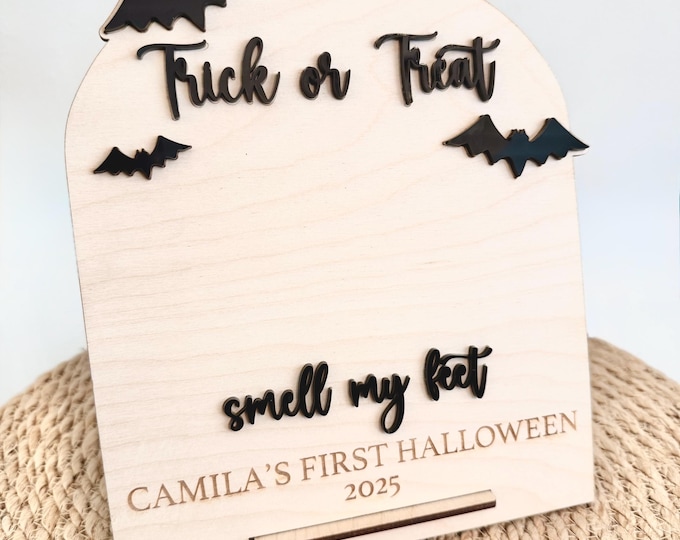 DIY Personalized Halloween Footprint Keepsake Sign for Baby's First Halloween, new baby or parent gift, trick or treat smell my feet