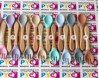 Juego de cubiertos de silicona con nombre personalizado para bebés con mango de madera, tenedor y cuchara para niños pequeños grabados personalizados para baby shower o el mejor regalo para nuevas mamás