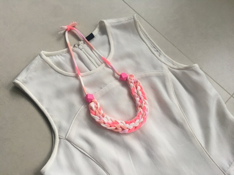 T-shirt yarn necklace crochet necklace geometric bead necklace Neon pink and white fabric necklace