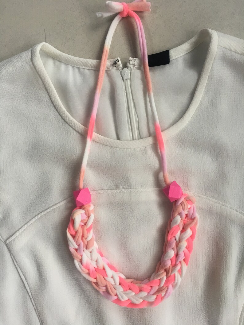T-shirt yarn necklace crochet necklace geometric bead necklace Neon pink and white fabric necklace