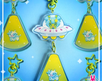 UFO Alien Girl ~ Acrylic Dangle Keychain