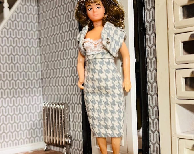 Exclusive outfits set for old Lundby women (1:18)