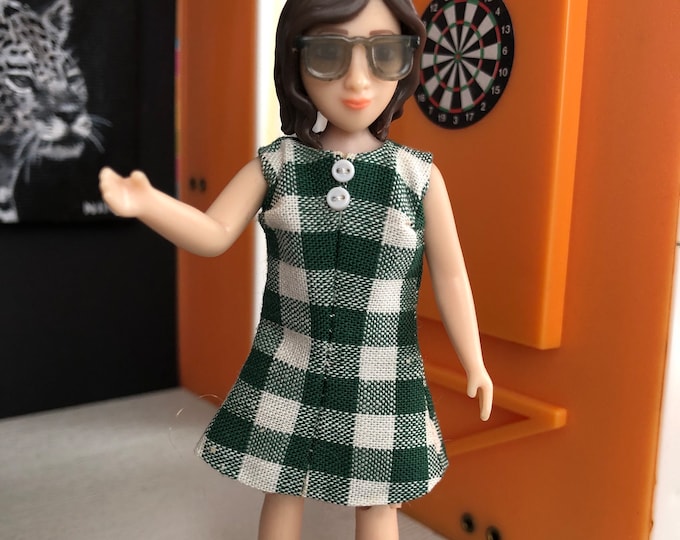 A dress for New Lundby doll - The doll not included - (1:18)