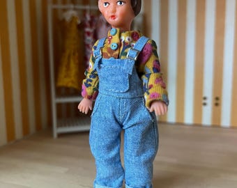 Outfits for Ari doll (The doll is not included)