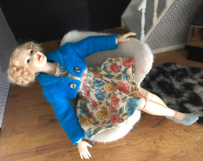 Blue Jacket and floral dress for Heidi Ott ladies (1:12) The doll is not included