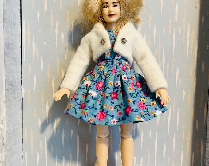 Off white Jacket and floral dress for Heidi Ott ladies (1:12) The doll is not included