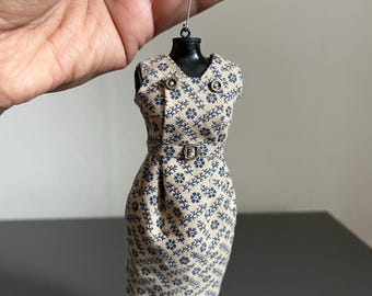 Dressform with exclusive dress for dollhouse decorations (1:12)