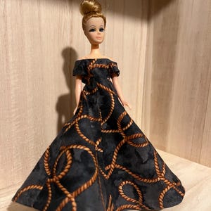 An elegant dress for Dawn Doll (1:12) The doll is not included