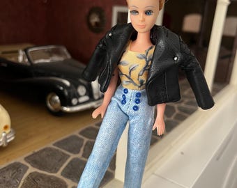 Outfits for Dawn Doll (1:12) The doll and shoes are not included
