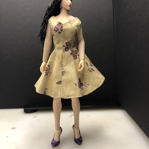 Light brown and purple floral dress for Phicen doll 1:12