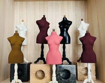 Dressform  for dollhouse decorations (1:12)