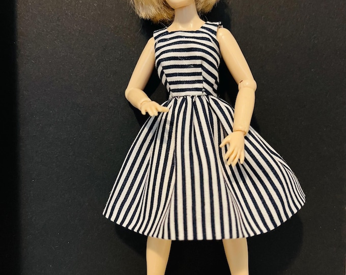 Black and white summer dress for Heidi Ott ladies (Slim model) 1:12