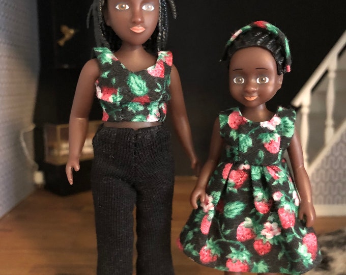New Lundby dolls 2021 Mrs BILLIE and her daughter with new outfits (1:18)