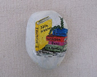 Personalise book rock, stack of books pebble, paperweight, decretive stone, bookworm collectable