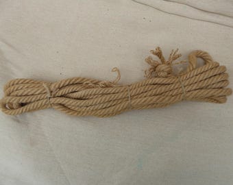Handmade Jute Rope: 12 Foot Historic Replica Cordage
