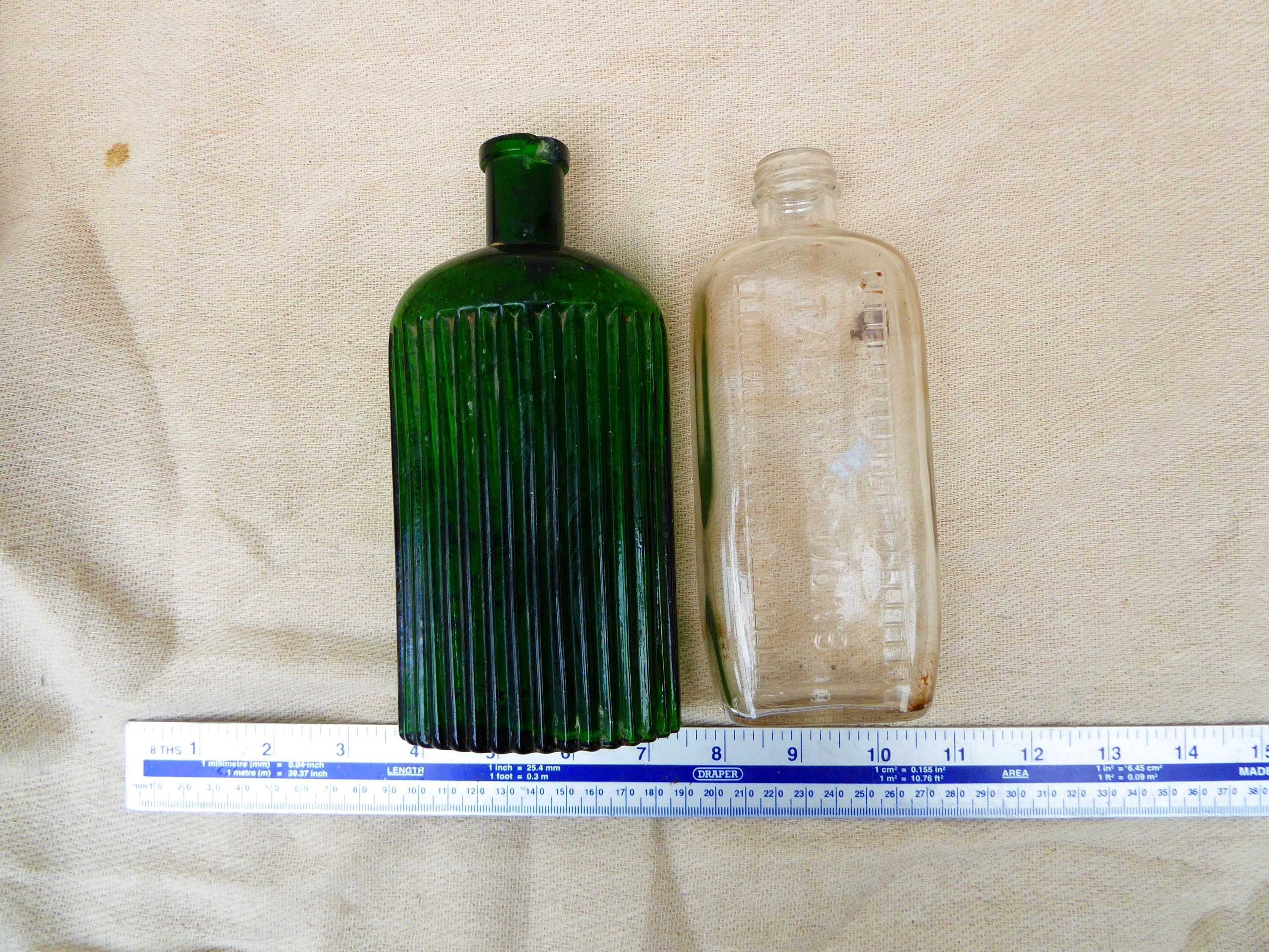 ヴィンテージガラス薬瓶：1900年代の薬局の装飾、再現小道具 - Etsy 日本