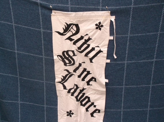 3x5 Sweden Royal Standard Flag – Premium Swallow Tail Banner In Super Polyester, 3'x5'