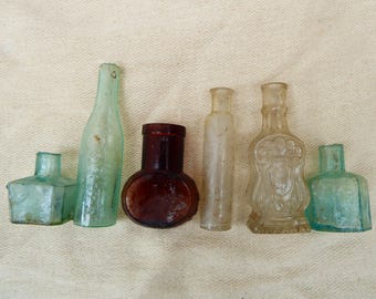 Antique Glass Bottle: 19/20th C. Apothecary, Ink, or Bovril