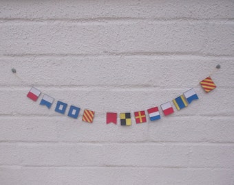 Tiny shipping signal flags, mini boat flags, message banners, letter flags bunting, international signal flags, mini flag garland