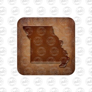 Può includere: Un quadrato con una texture in pelle marrone, con un contorno in rilievo dello stato del Missouri.