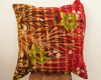 Handmade Vintage Kantha Cushion Cover: Patchwork Cotton Pillow