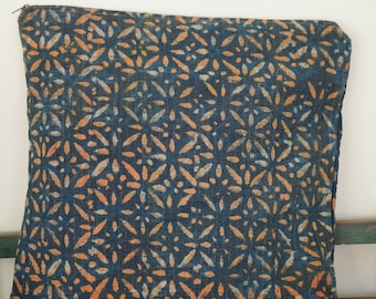 Vintage Kantha Cushion Cover: 50x50cm Bohemian Pillow